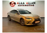 Lexus ES-300h 2019